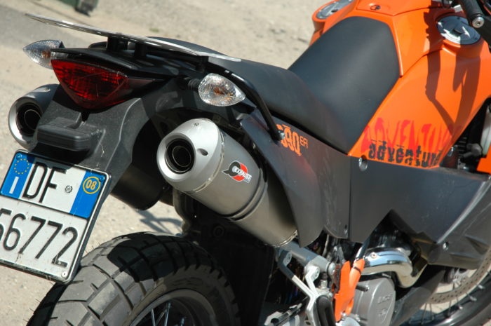 KTM 950-990 ADVENTURE - Magnum Series “Bolt-On” twin muffler set - Image 3