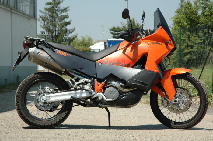 KTM 950-990 ADVENTURE - Magnum Series “Bolt-On” twin muffler set