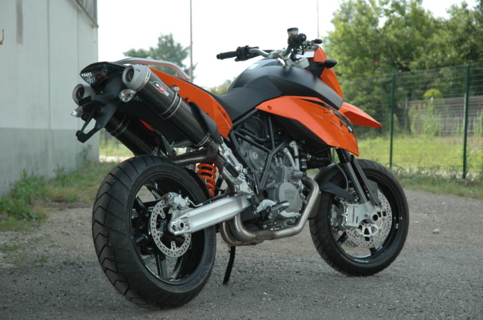 KTM 950-990 SUPERMOTO - Magnum Series “Bolt-On” twin muffler set - Image 4