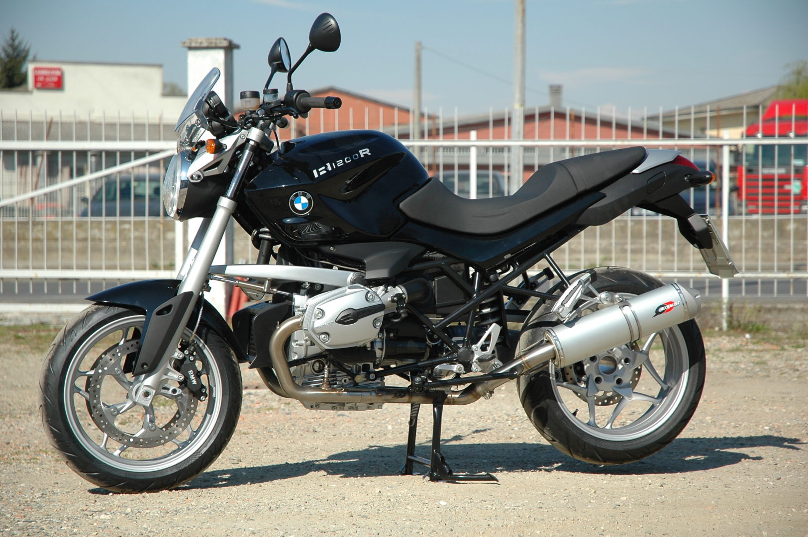 BMW R 1200 R '07> Terminale “Slip-On” Serie Magnum