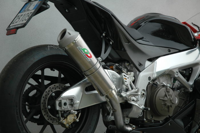 Aprilia RSV4 Magnum Series “Slip-On” muffler - Image 2